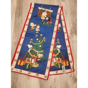 Vtg. Peanuts Snoopy Christmas Oblong Scarf Made In Italy 100% Polyester 53"x12"